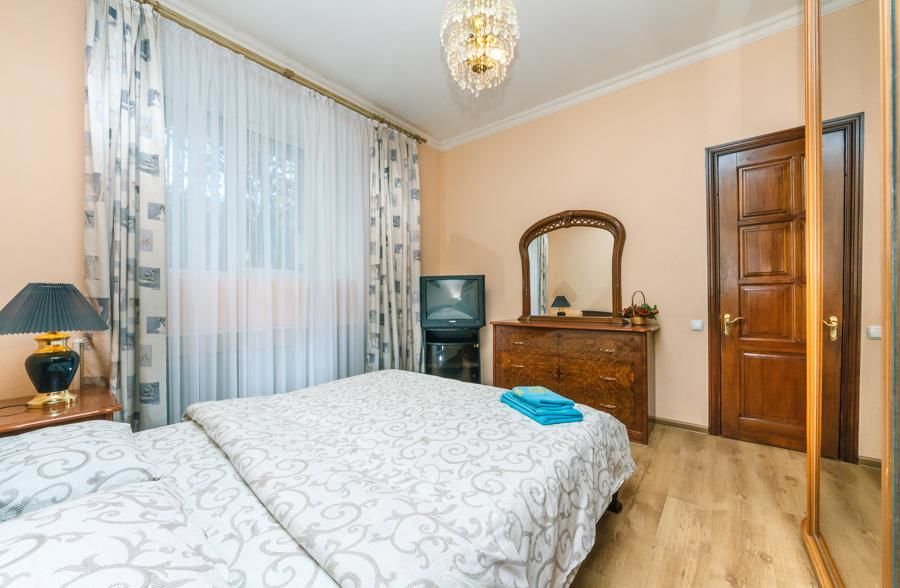 Апартаменты Two Bedroom Apartment on Liuteranska street Киев-8
