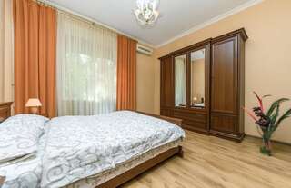Апартаменты Two Bedroom Apartment on Liuteranska street Киев Апартаменты-9