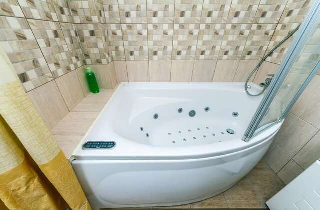 Апартаменты Two Bedroom Apartment on Liuteranska street Киев-18