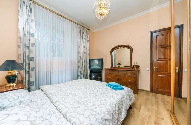 Апартаменты Two Bedroom Apartment on Liuteranska street Киев-7